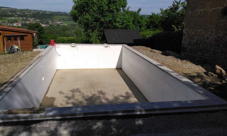 Création de piscine - Val-de-Virieu - N.P Maçonnerie